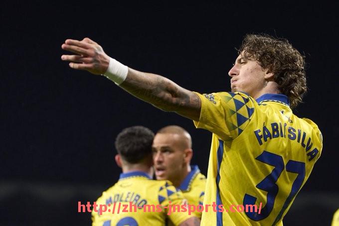 JN江南体育-参加CBA足球队的总数统计